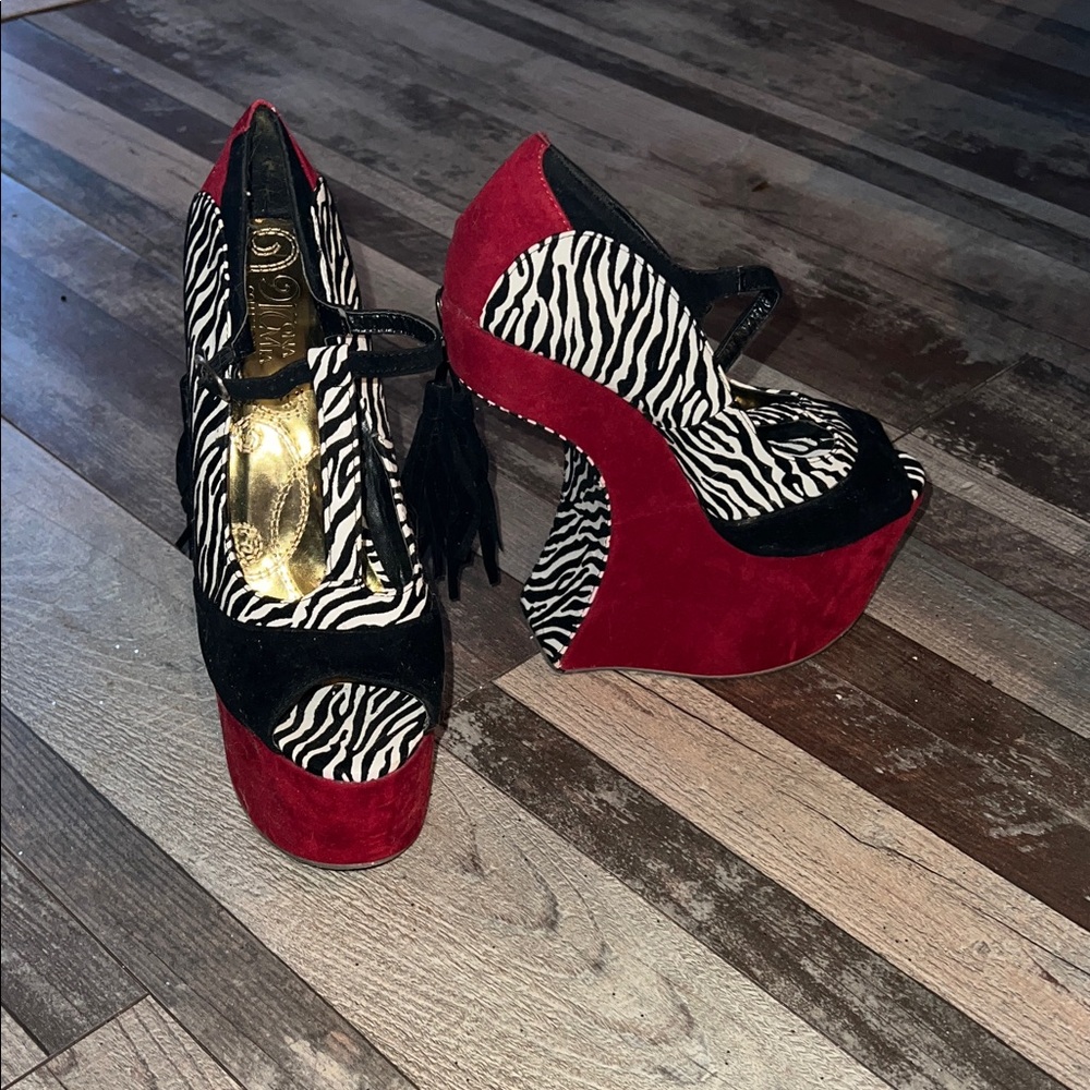 Chic Red and Zebra Print Platform Heels